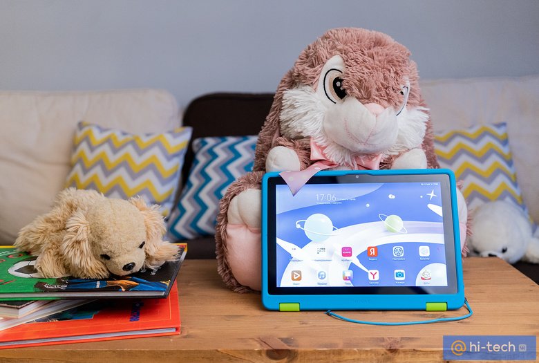 Нажми, чтобы прочитать обзор планшета Huawei MatePad T 10 Kids Edition от редакции Hi-Tech Mail.ru