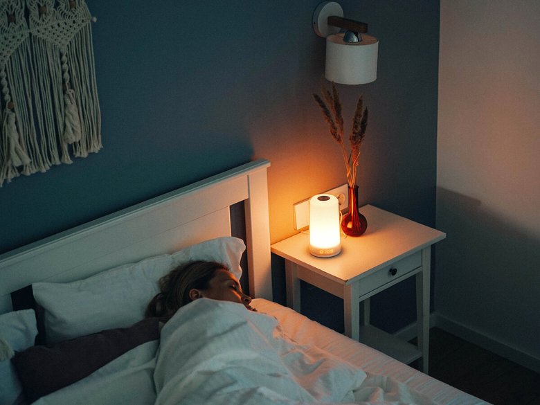 SAD-лампы помогают лечить сезонную депрессию. Фото: Pinterest