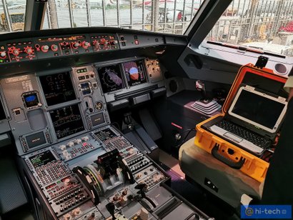 Кабина пилотов Airbus A320neo