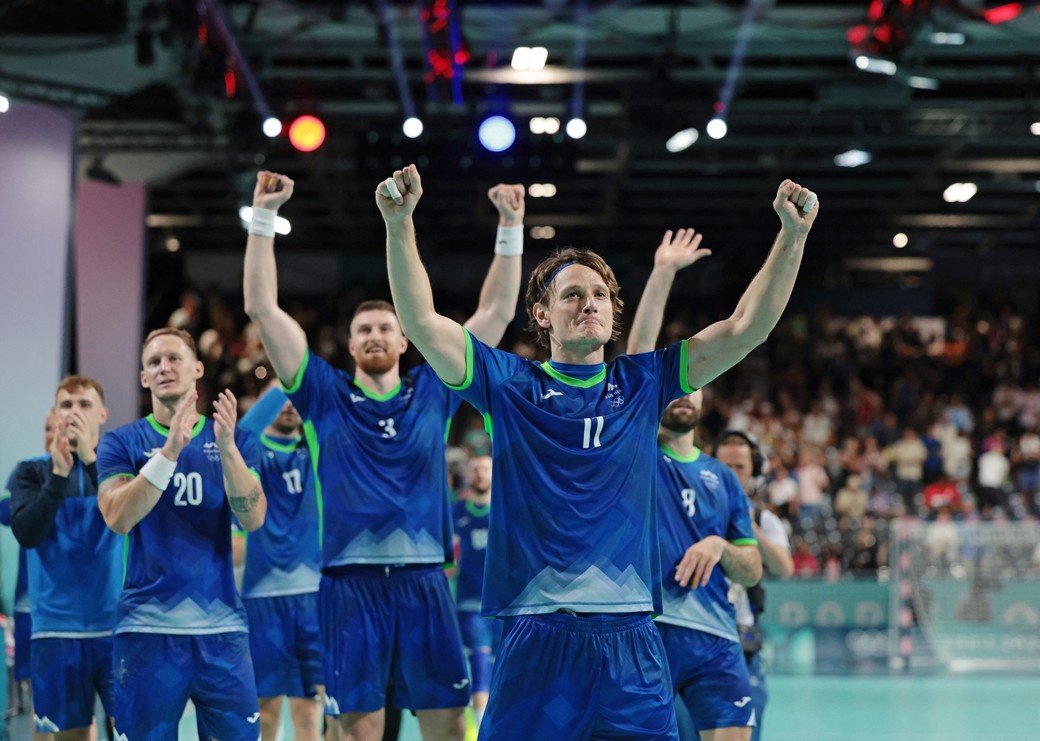 Гандболисты сборной Словении обыграли хорватов во 2-м туре олимпийского турнира в Париже