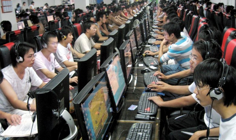 Интернет-кафе в Китае.
