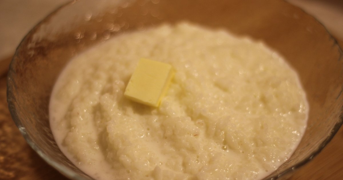 Ингредиенты для рисовой каши на молоке