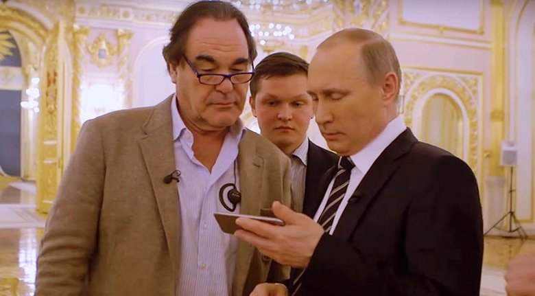 Владимир Путин и Оливер Стоун на съемках документального фильма о российском президенте. Фото: YouTube