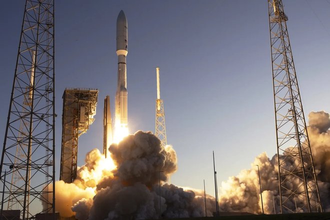 Старт ракеты Старт ракеты