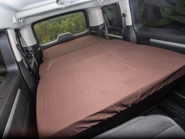slide image for gallery: 28454 | Peugeot Traveller