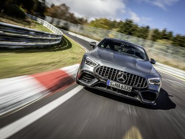 slide image for gallery: 26915 | Mercedes-AMG GT 63 S 4MATIC+