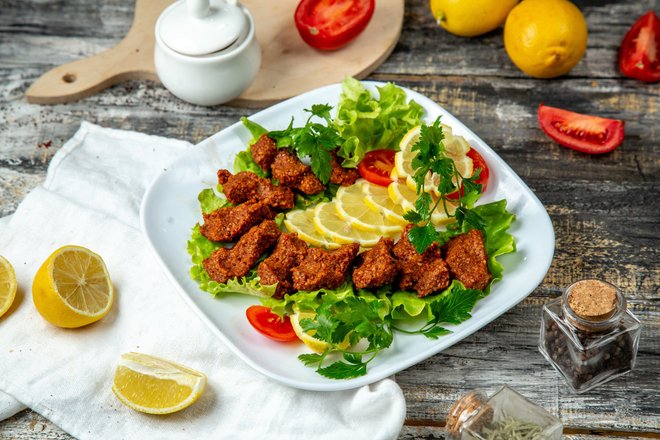 Чи кефте, кефте, чий кефте, сырые котлеты, закуска из фарша, закуска из мяса, турецкая закуска