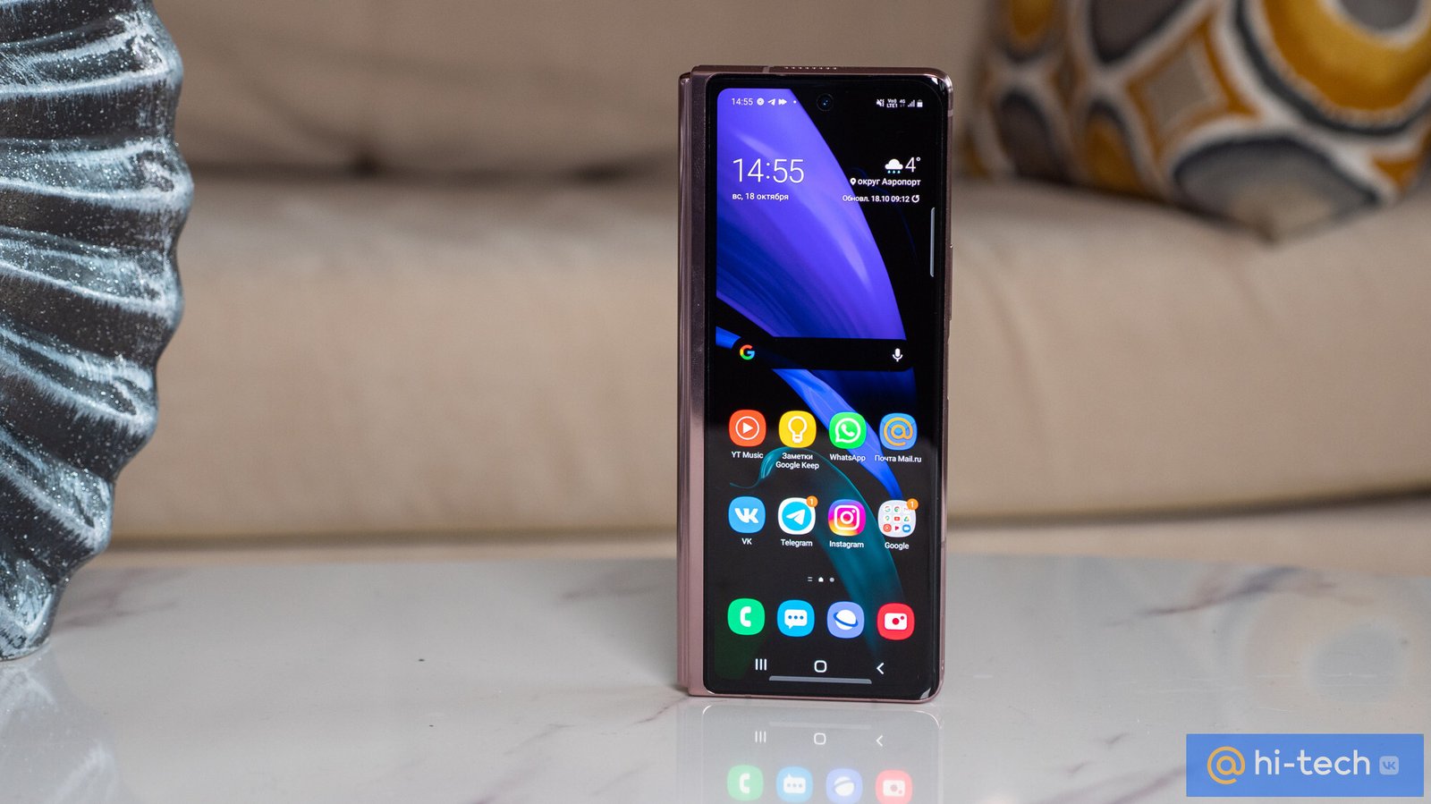 Опыт использования смартфона-планшета Samsung Galaxy Z Fold2. Все секреты  самого необычного гаджета в России - Hi-Tech Mail.ru