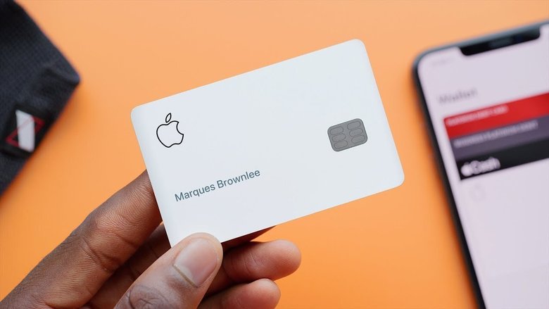 Apple Card. Фото: YouTube / Marques Brownlee