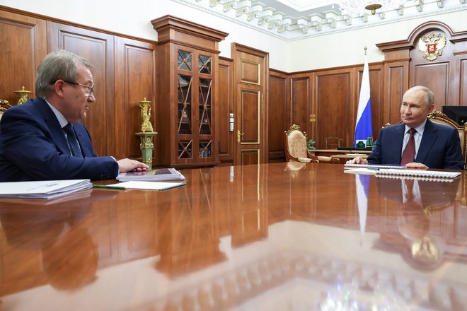 Встреча Владимира Путина с президентом РАН Геннадием Красниковым