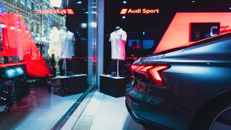 slide image for gallery: 28519 | Audi Born-Digital Award