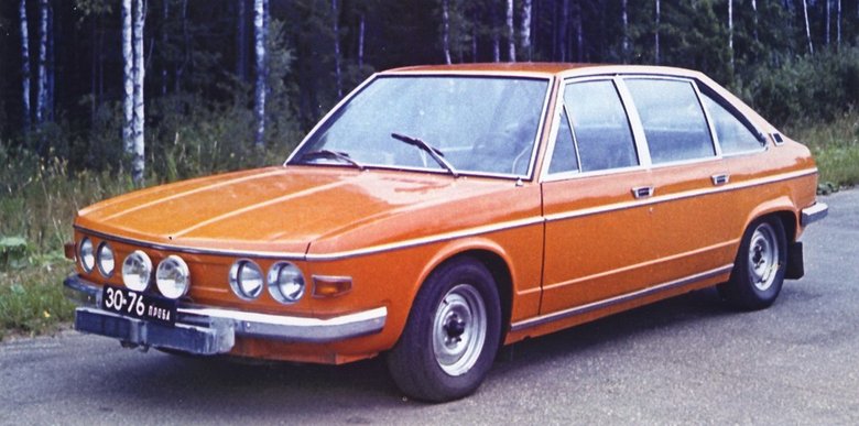 Tatra 613 на испытаниях на Дмитровском полигоне