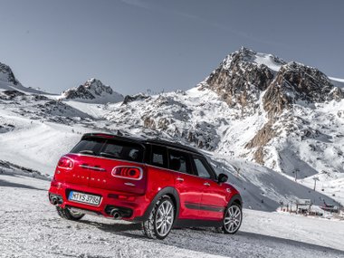 slide image for gallery: 23327 | Mini JCW Clubman