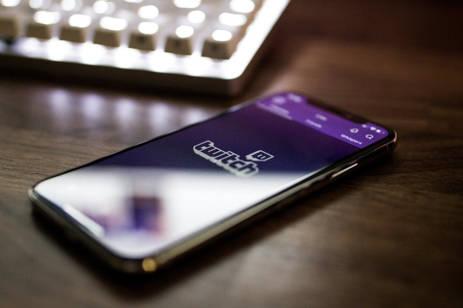 twitch на смартфоне