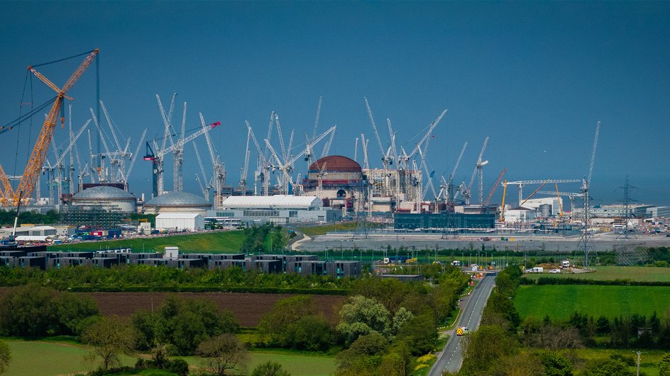 Гигантская строительная площадка Hinkley Point C Гигантская строительная площадка Hinkley Point C