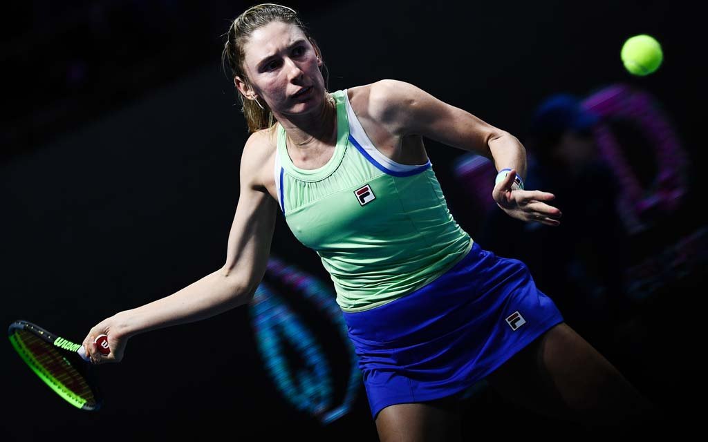 Александрова пробилась в ¼ финала теннисного турнира в Штутгарте