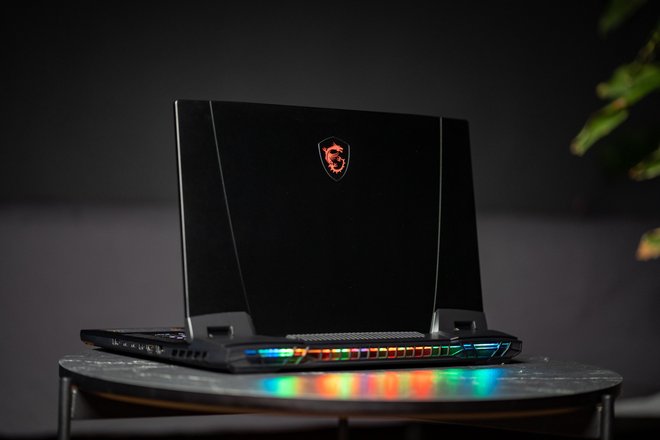 msi titan gt77