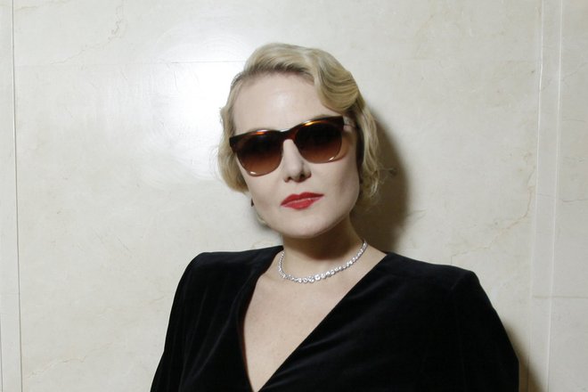 литвинова литвинова