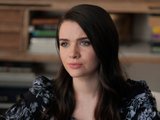 Кадр из сериала «Жирным шрифтом» Кадр из сериала «Жирным шрифтом»