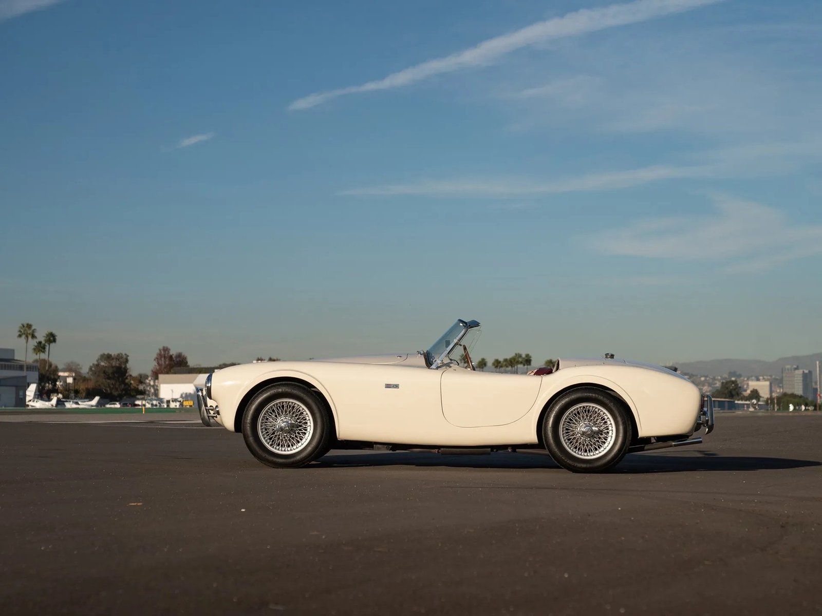 Продается очень редкий Shelby Cobra 1963 года