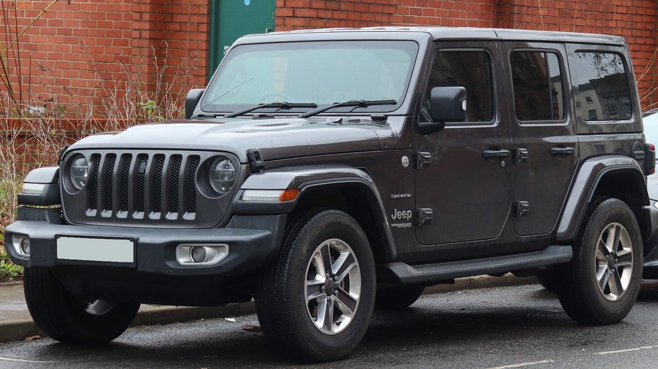 Внедорожник фирмы Jeep модели Wrangler Внедорожник фирмы Jeep модели Wrangler