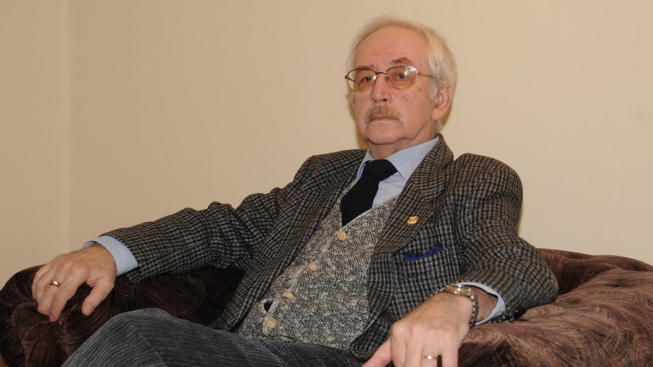 Василий Ливанов Василий Ливанов