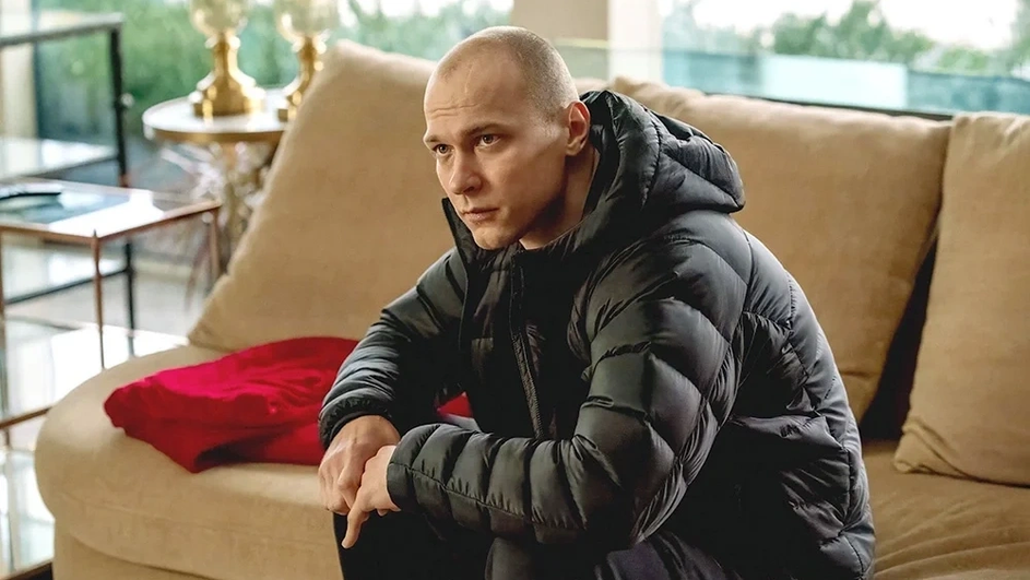 Юра Борисов в фильме «Анора» Юра Борисов в фильме «Анора»
