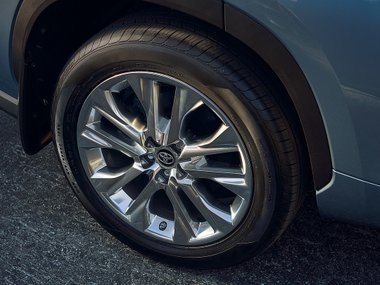 slide image for gallery: 25792 | Toyota Highlander
