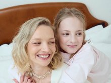 Екатерина Вилкова с дочерью Павлой, фото: соцсети