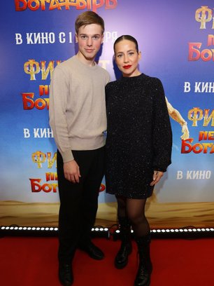 Юлия Барановская с сыном Артемом Аршавиным Юлия Барановская с сыном Артемом Аршавиным