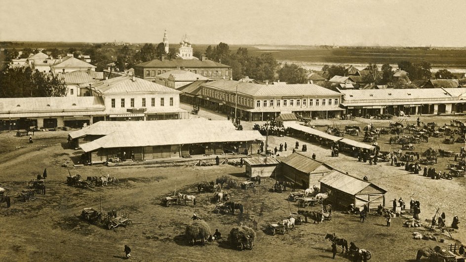 Базарная площадь города Мологи. Нач. XX в. (Фото: Общественное достояние)
