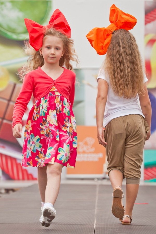 Показ коллекции бренда «Оранжевый верблюд» на Kids Fashion Days BFW в 2013 году