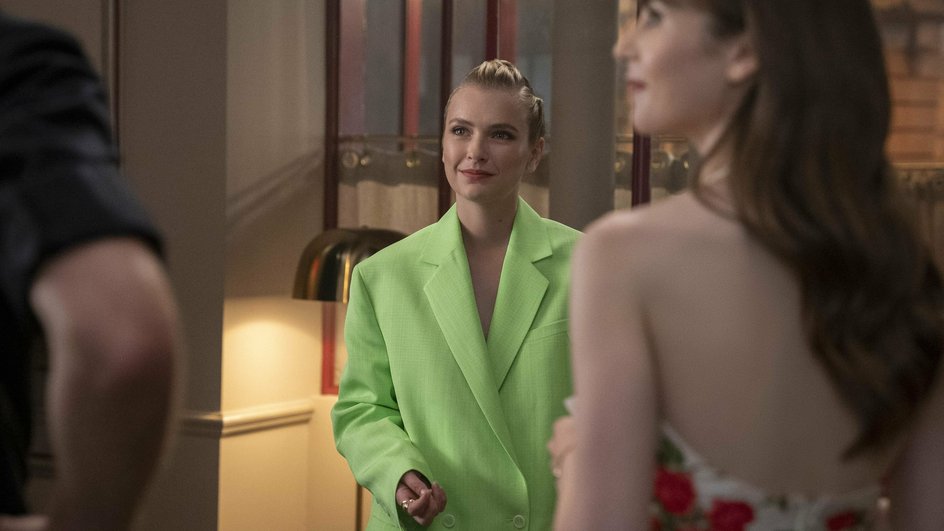 кадр из сериала Эмили в Париже кадр из сериала Эмили в Париже
