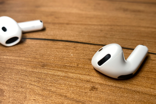 Наушники Apple AirPods 4