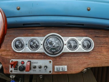 slide image for gallery: 26138 | Hot Rod07