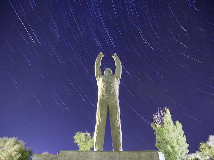 Памятник Юрию Гагарину Памятник Юрию Гагарину