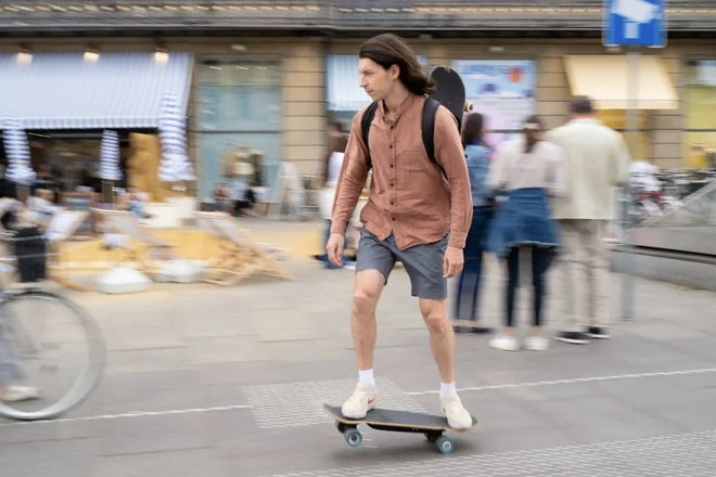 Liquid Skateboard