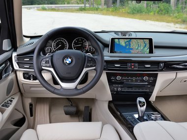 Салон BMW X5 (F15)