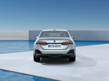 BMW i5 M Sport Pro со всеми опциями