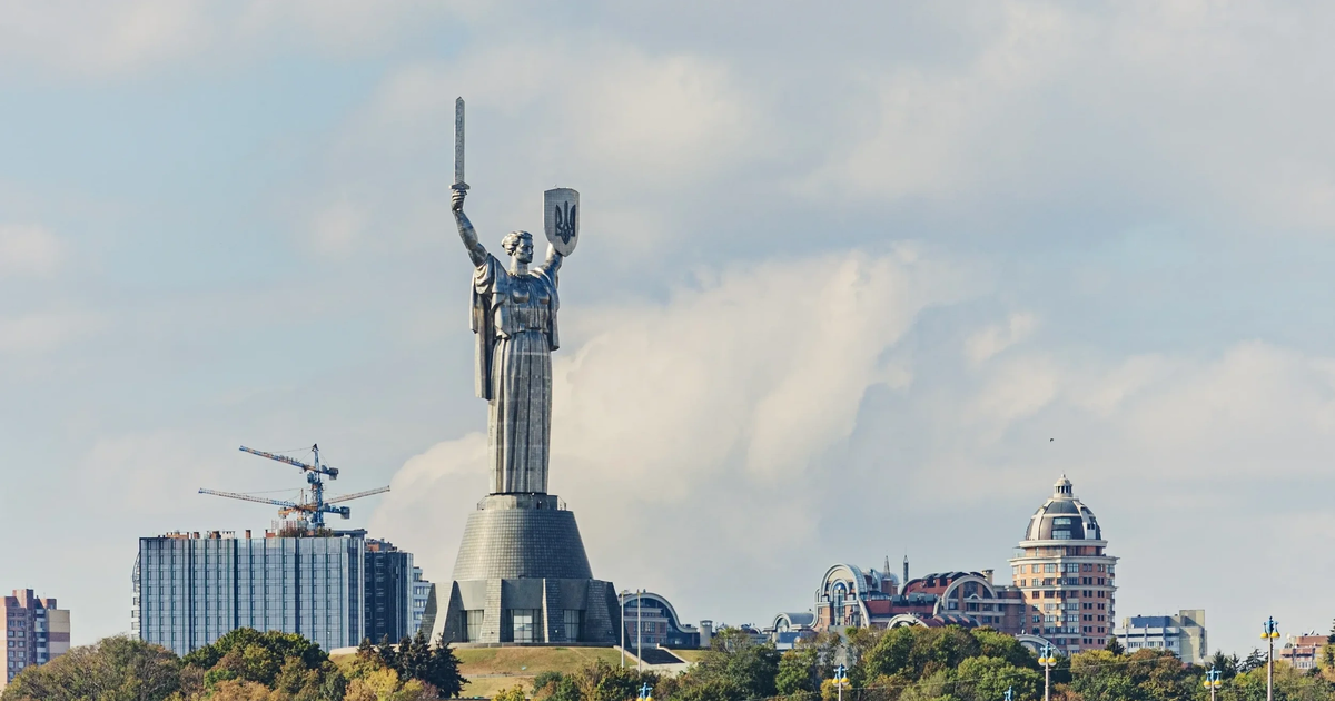 Взрывы прогремели в Киеве на фоне воздушной тревоги