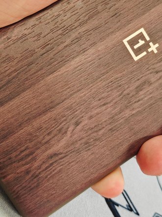 Деревянный OnePlus 12. Фото: Digital Chat Station