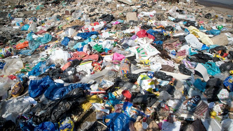 Пластиковый мусор