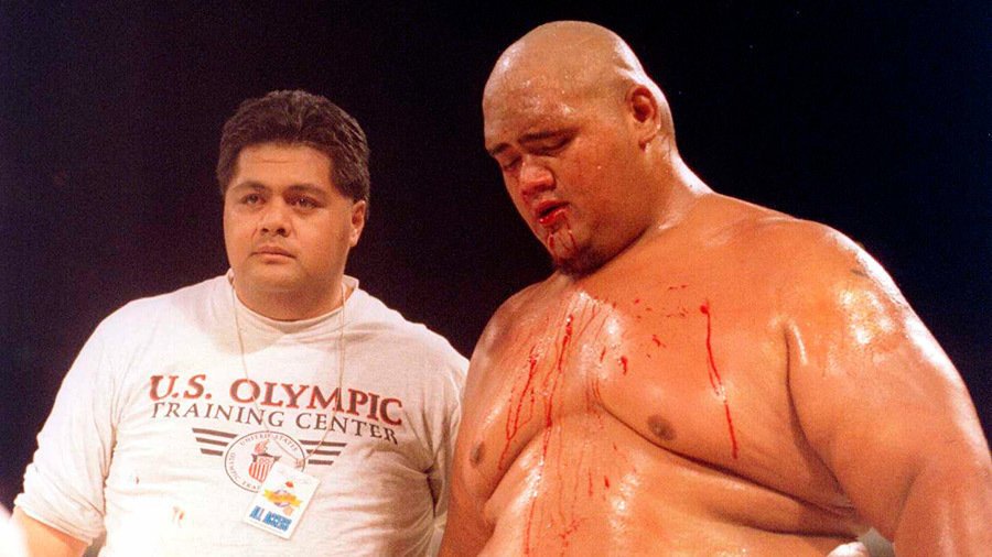 Скончался первый боец в истории UFC. Этот 180-килограммовый сумоист спас дебютный турнир
