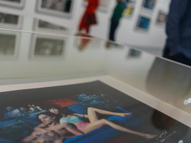 Slide image for gallery: 10045 | Предпоказ календаря Pirelli 2019 в мультимедиа Арт Музее