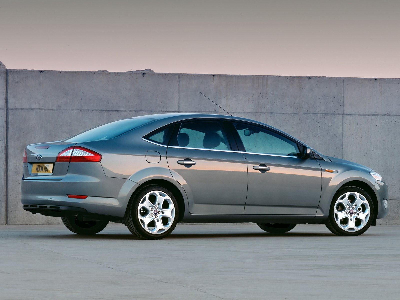 Отзывы владельцев о Opel Vectra или Ford Mondeo: что выбрать?