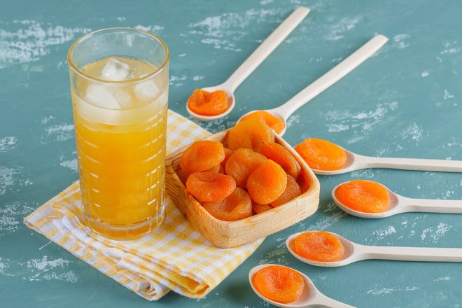 Компот из кураги, сок Компот из кураги, сок