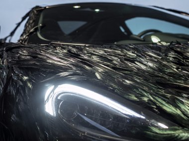 McLaren 570GT Feather Wrap