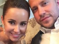 Content image for: 483809 | Яна Станишевская и Виктор Нобиус официально стали мужем и женой