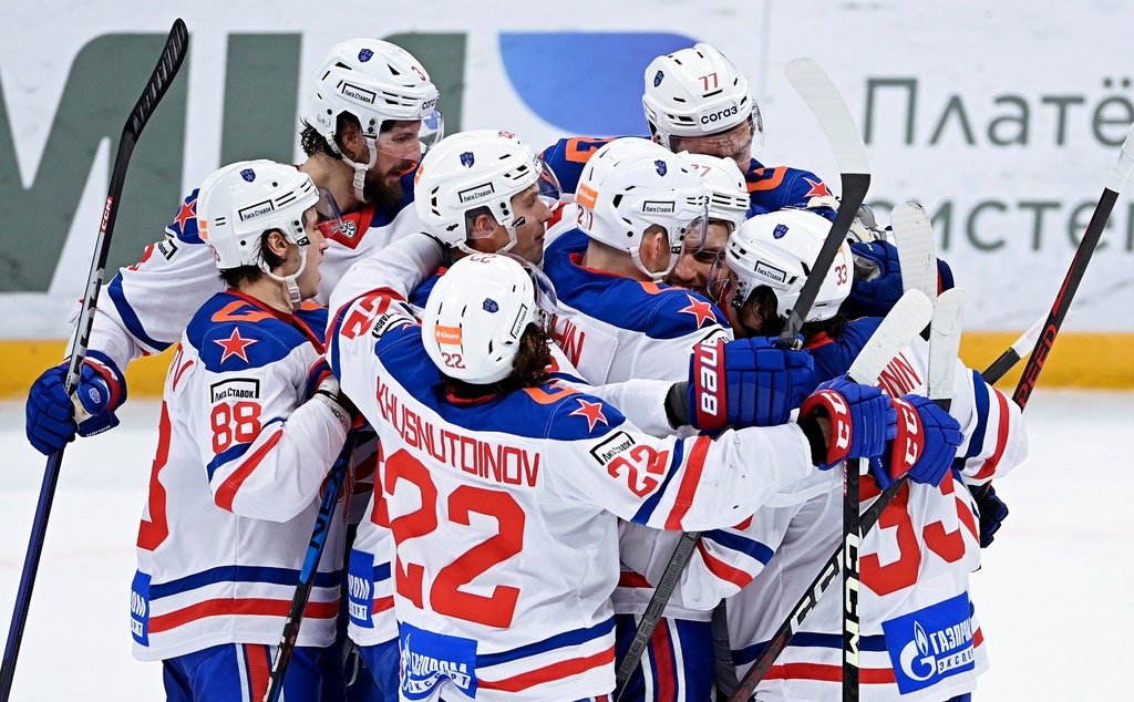 СКА одержал победу в юбилейной тысячной игре в КХЛ