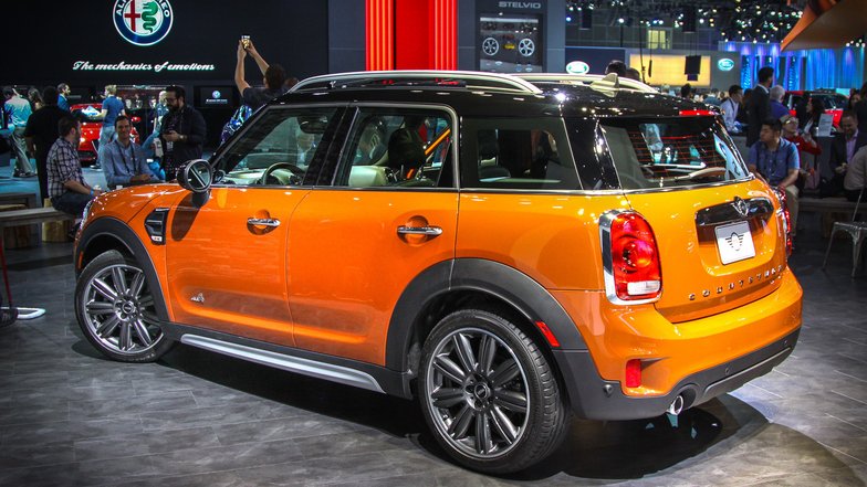 slide image for gallery: 23294 | Mini  Countryman